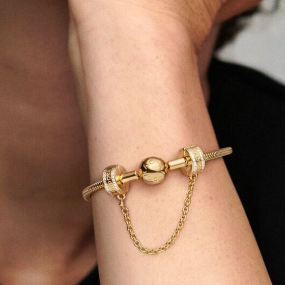 Pandora Pandora Logo Safety Chain Clip Charm - Picture 3 of 3